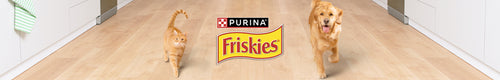 Pas i mačka pored Purina Friskies logotipa